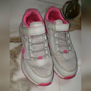 Reebok Girls Road Supreme 3.0 Tennis Shoes Size 3